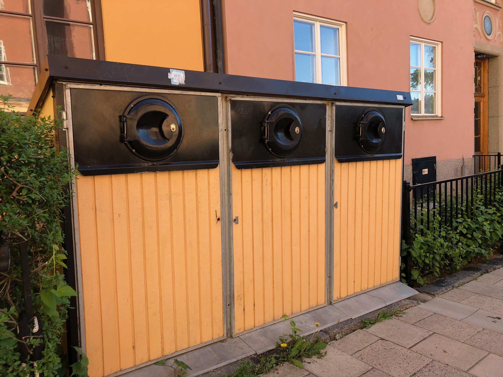 Grovsopor bland hushållsavfallet? Visst syndas det ibland.