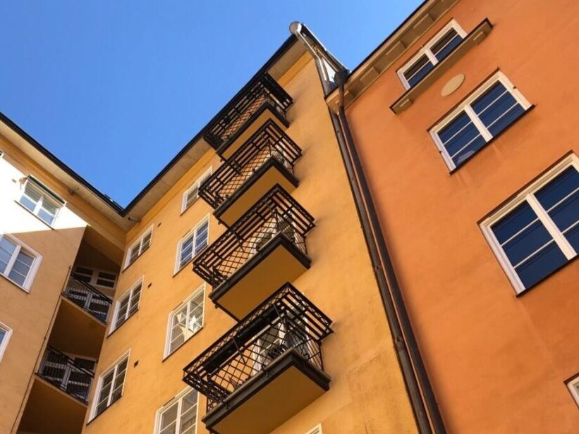Många bostadsrättsföreningar har hyresgäster som har samma rättigheter som om de bodde i en hyresfastighet.