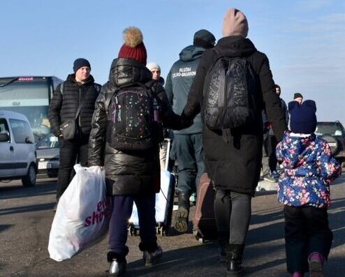 Flyktingar från Ukraina vid Polens gräns. Foto:UNHCR
