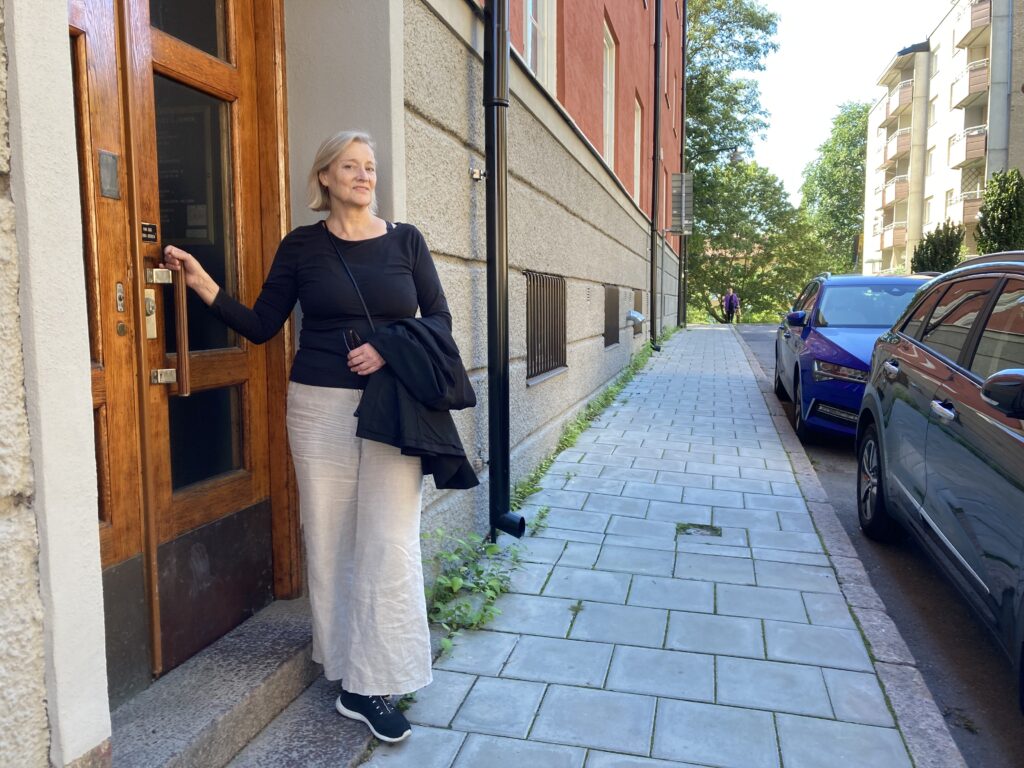 Maria Telliskivi Postiljonen på Söder som fått tillbaka ursprunglig fasadfärg