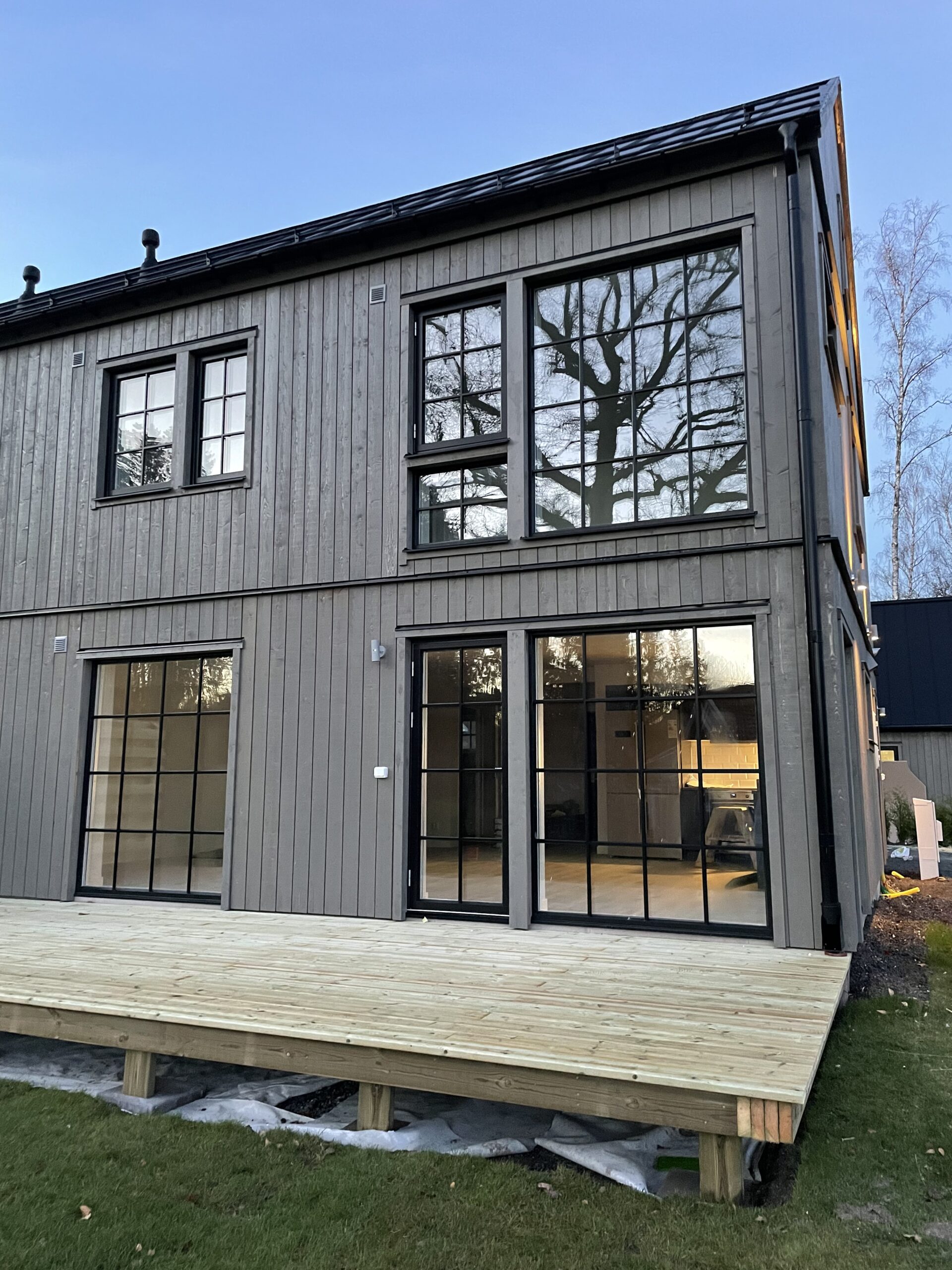 Brf Svartgarn Kustvillorna. Parhus i Svinninge.